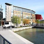 Hotell Hotel Paris Villette
