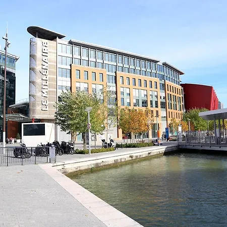 Hotel Hôtel Paris Villette Paris