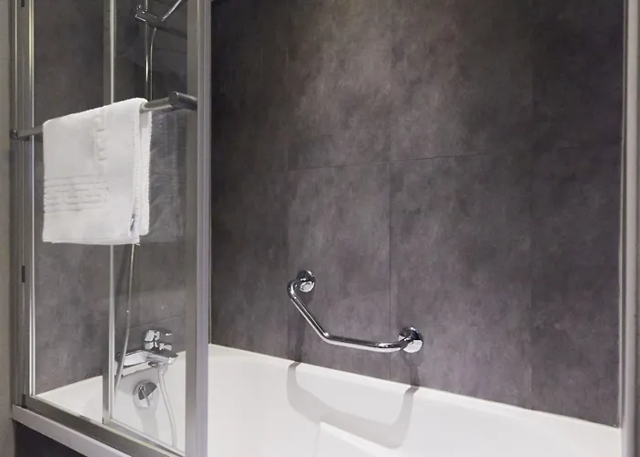 Otel Hotel Paris Villette