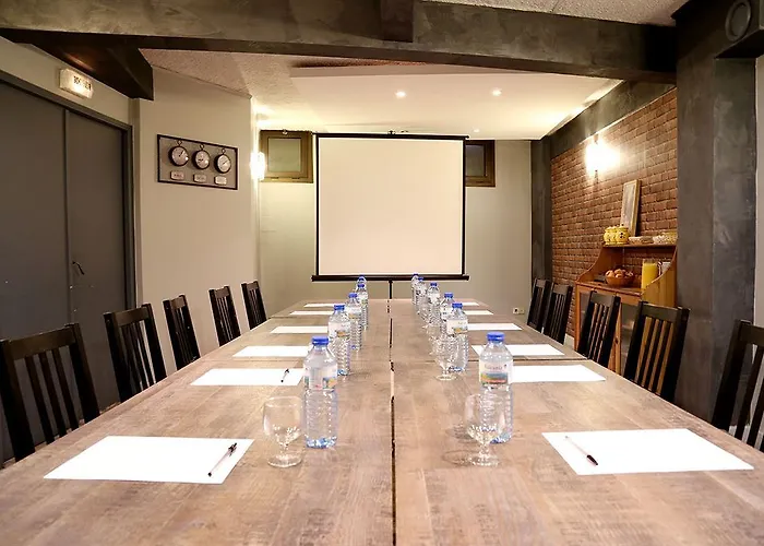 Hotel Paris Villette 3*