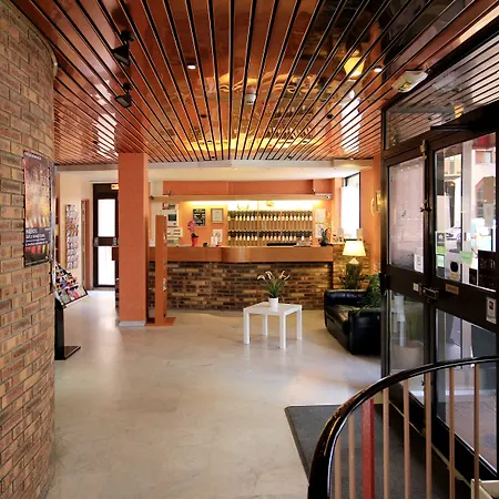 Hotel Paris Villette פריז