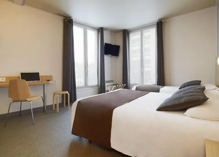 Hotel Paris Villette 3* פריז