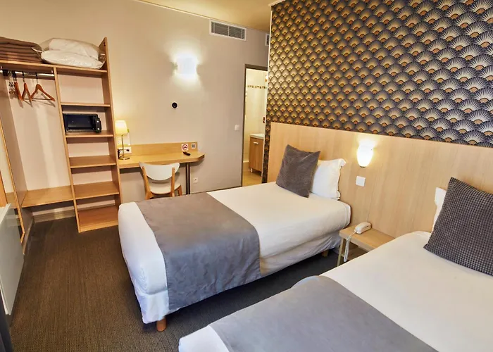 Hotel Paris Villette 3* פריז