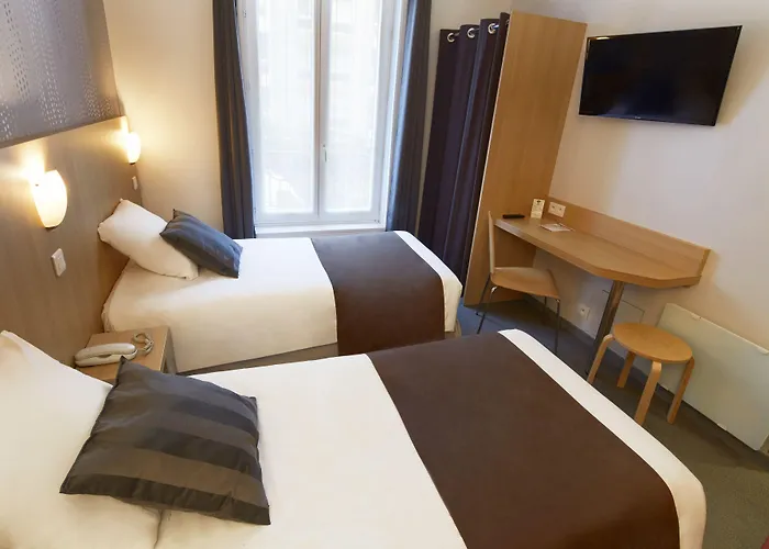 Hotel Paris Villette מלון