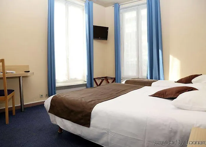 Hotel Paris Villette 3* פריז