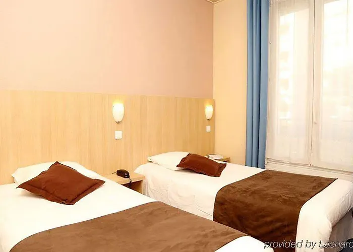 Hotel Paris Villette מלון